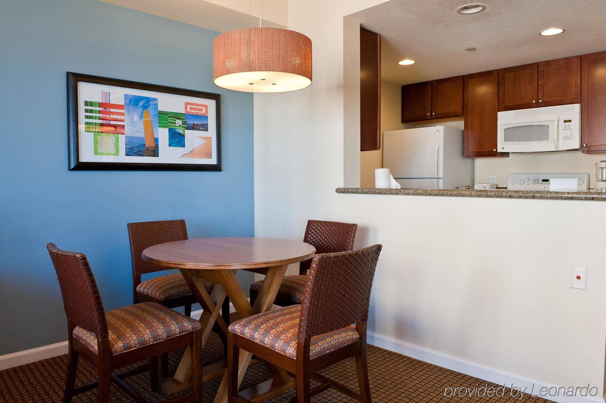 Club Wyndham Oceanside Pier Resort Bilik gambar